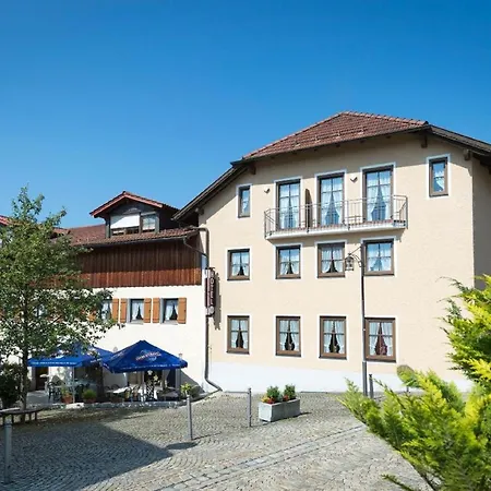 Zum Jaegerstoeckl * Grafenau (Bavaria)